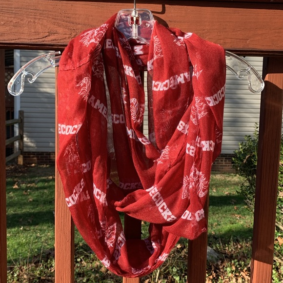University of South Carolina (USC) Gamecocks Scarf, 18” x 79” infinity scarf - Picture 6 of 7